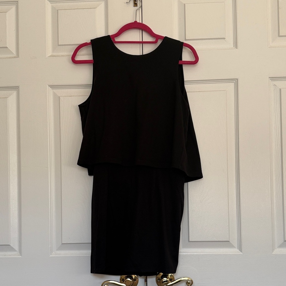 Elegant Black Sleeveless Romper